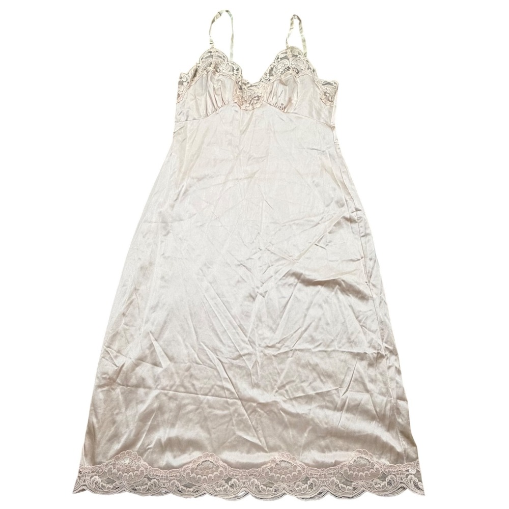 Vintage Impulse Beige Lace Trim Full Slip Antron III Nylon Made in USA Size 36